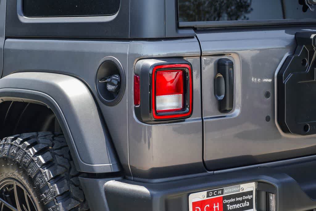Used 2026 Jeep Wrangler Unlimited Sport AWD/4WD image 7