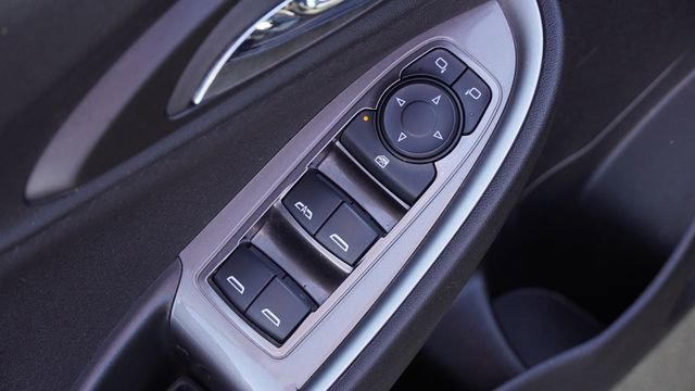 Used 2024 Chevrolet Malibu LT image 20