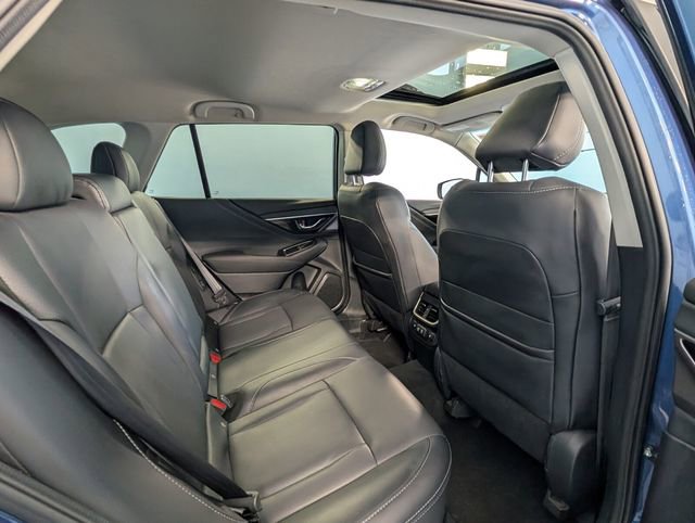 Used 2021 Subaru Outback Limited image 14