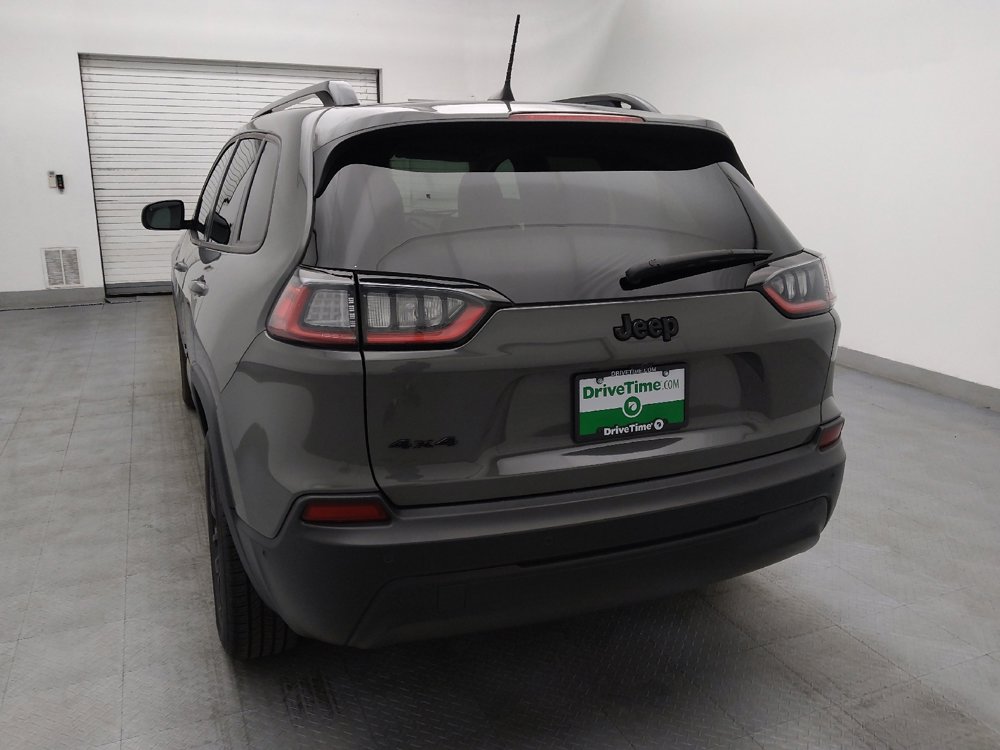 Used 2023 Jeep Cherokee Altitude Lux image 6