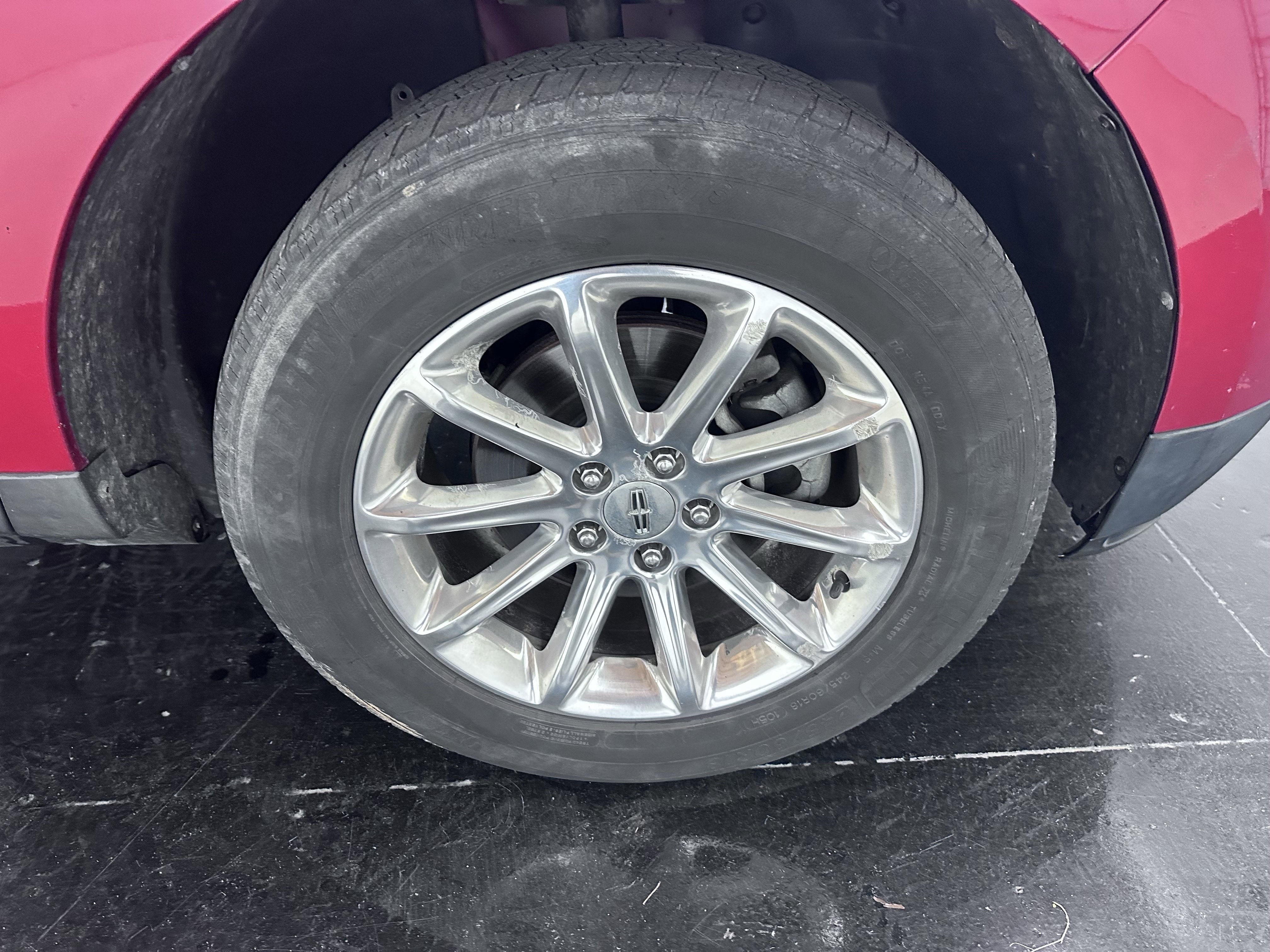 Used 2011 Lincoln MKX 2WD w/ 101A Rapid Spec Order Code image 21