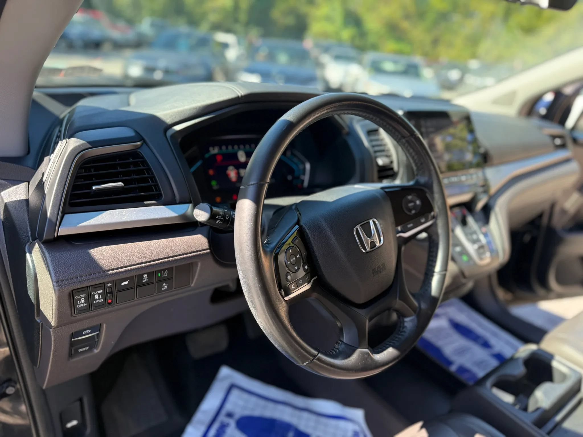 Used 2018 Honda Odyssey EX-L image 9