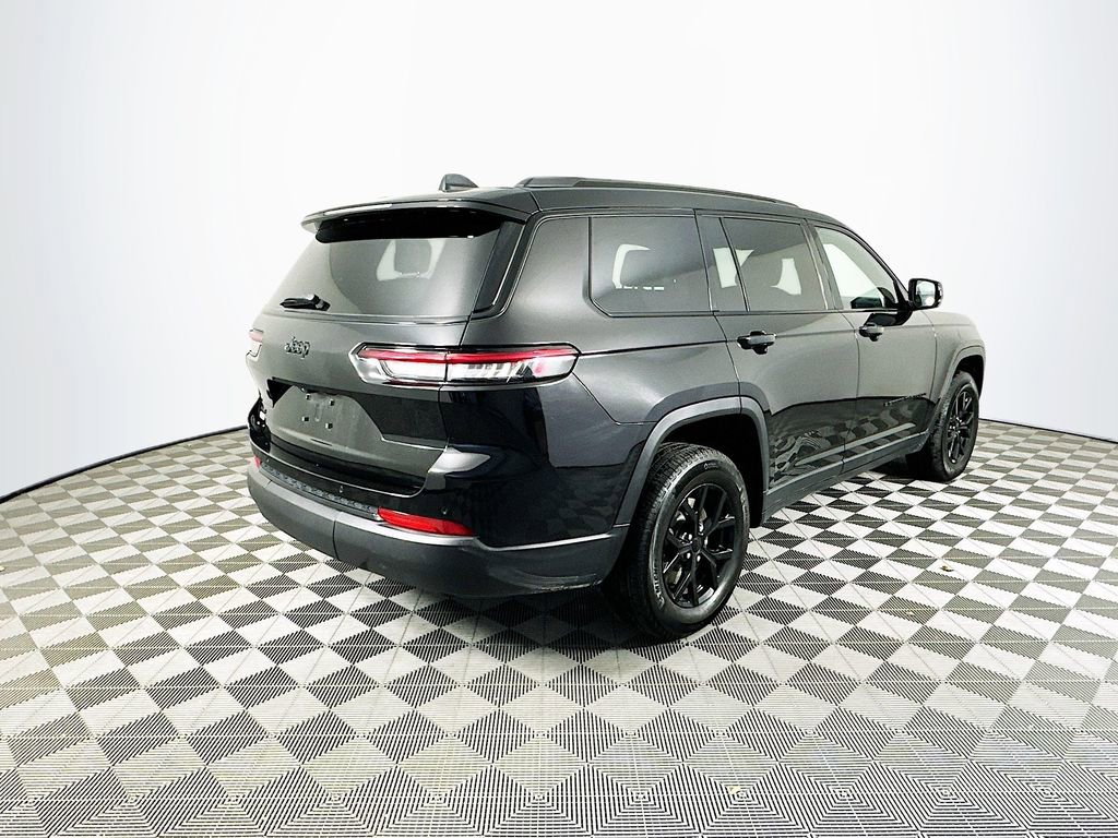 Certified 2024 Jeep Grand Cherokee L Altitude image 12