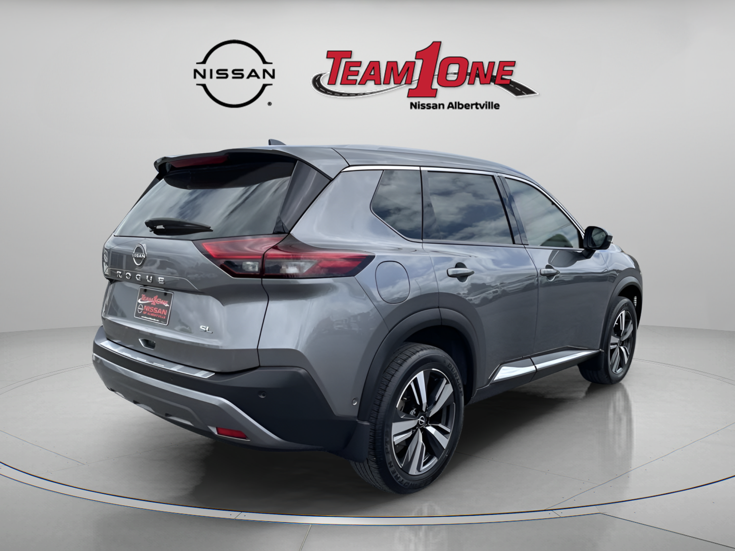 Used 2023 Nissan Rogue SL w/ SL Premium Package FWD image 8