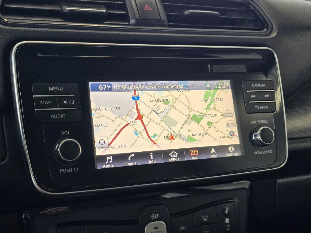 Used 2018 Nissan Leaf SL w/ SL Technology Package image 29