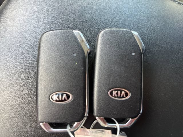 Used 2020 Kia Telluride S AWD/4WD image 21