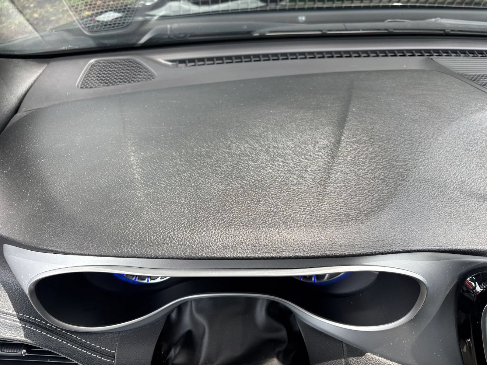 Used 2025 Chrysler Pacifica Limited FWD image 37