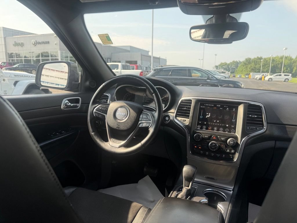 Used 2018 Jeep Grand Cherokee Altitude AWD/4WD image 44