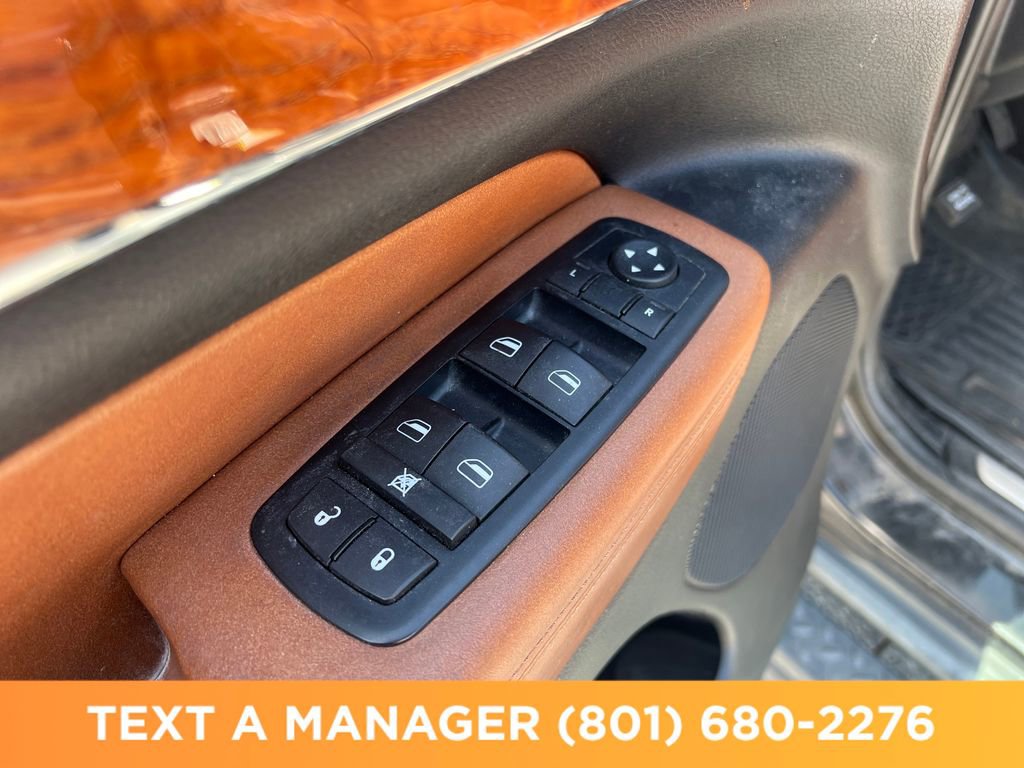 Used 2011 Jeep Grand Cherokee Overland AWD/4WD image 13