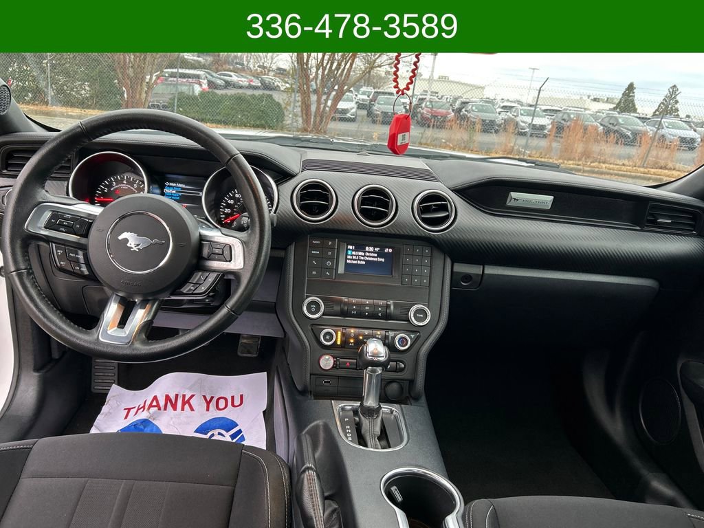 Used 2021 Ford Mustang EcoBoost image 12