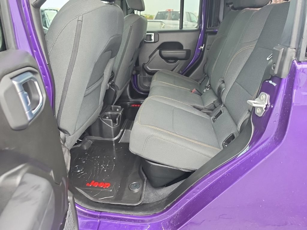 Used 2026 Jeep Gladiator Sport AWD/4WD image 23