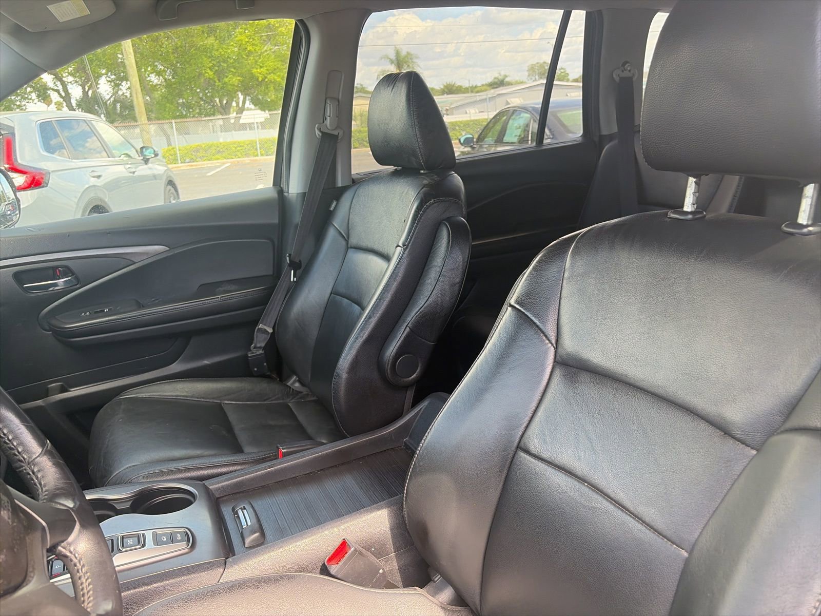 Used 2021 Honda Pilot Special Edition image 13