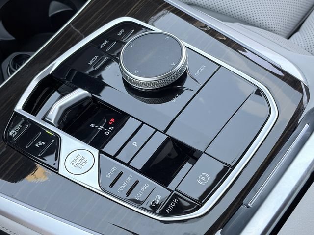 Certified 2024 BMW X5 xDrive40i w/ Premium Package AWD/4WD image 33