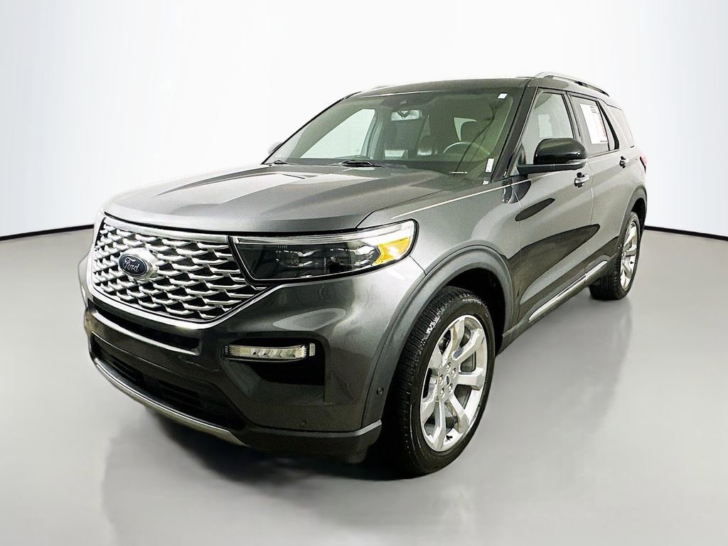 Used 2020 Ford Explorer Platinum w/ Premium Technology Package image 3