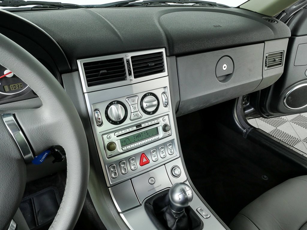 Used 2005 Chrysler Crossfire Limited image 12