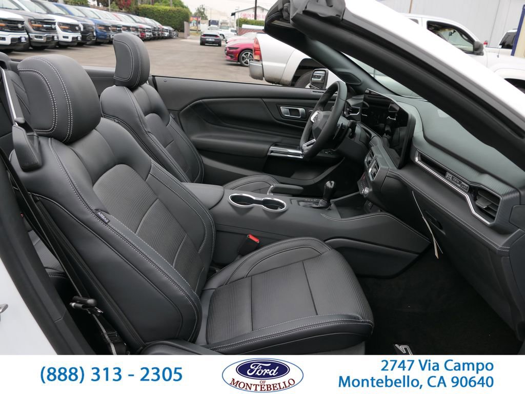 New 2025 Ford Mustang GT Premium w/ GT Performance Package RWD image 29