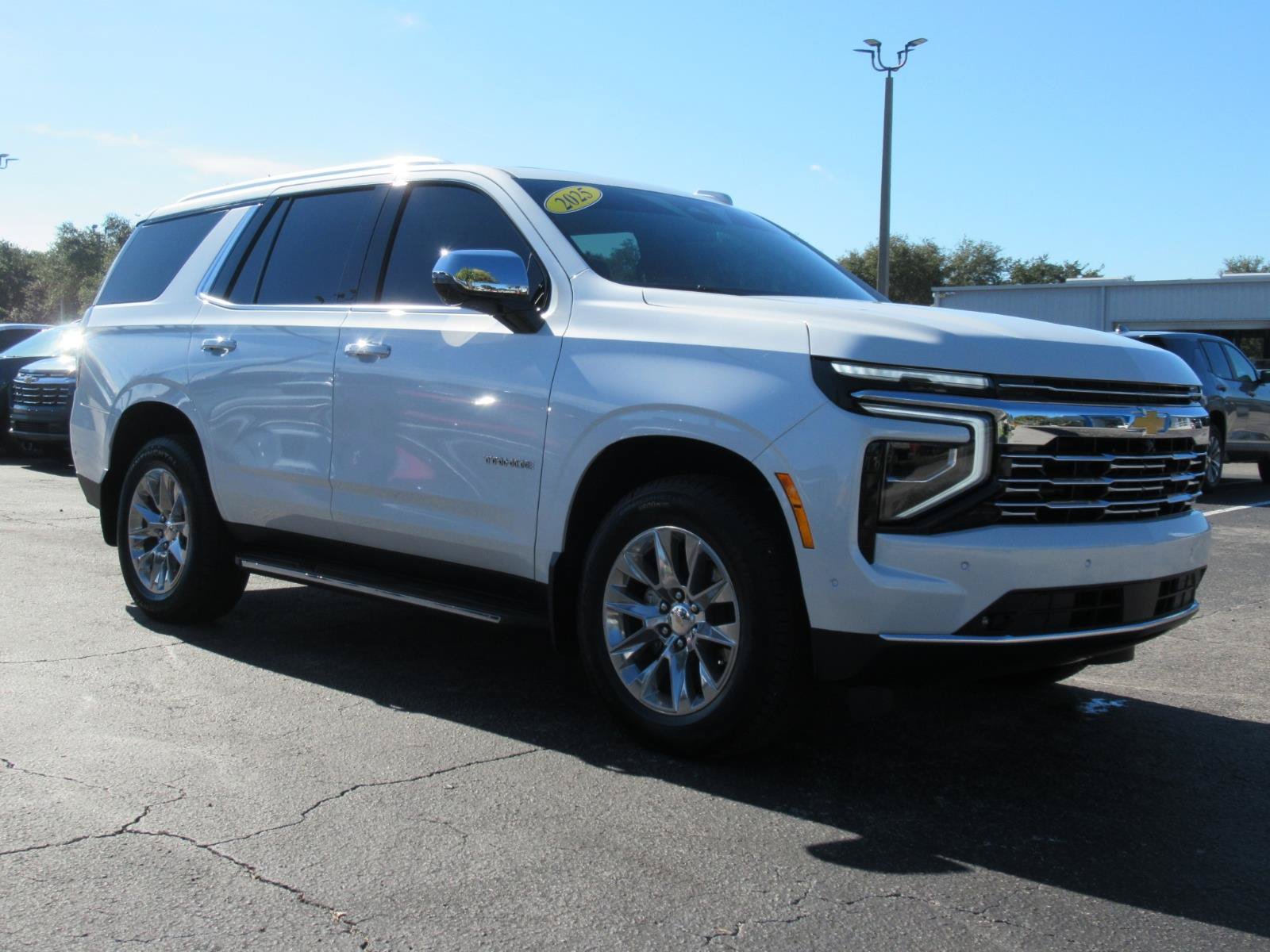 Used 2025 Chevrolet Tahoe Premier w/ Sun And Tow Package AWD/4WD image 4