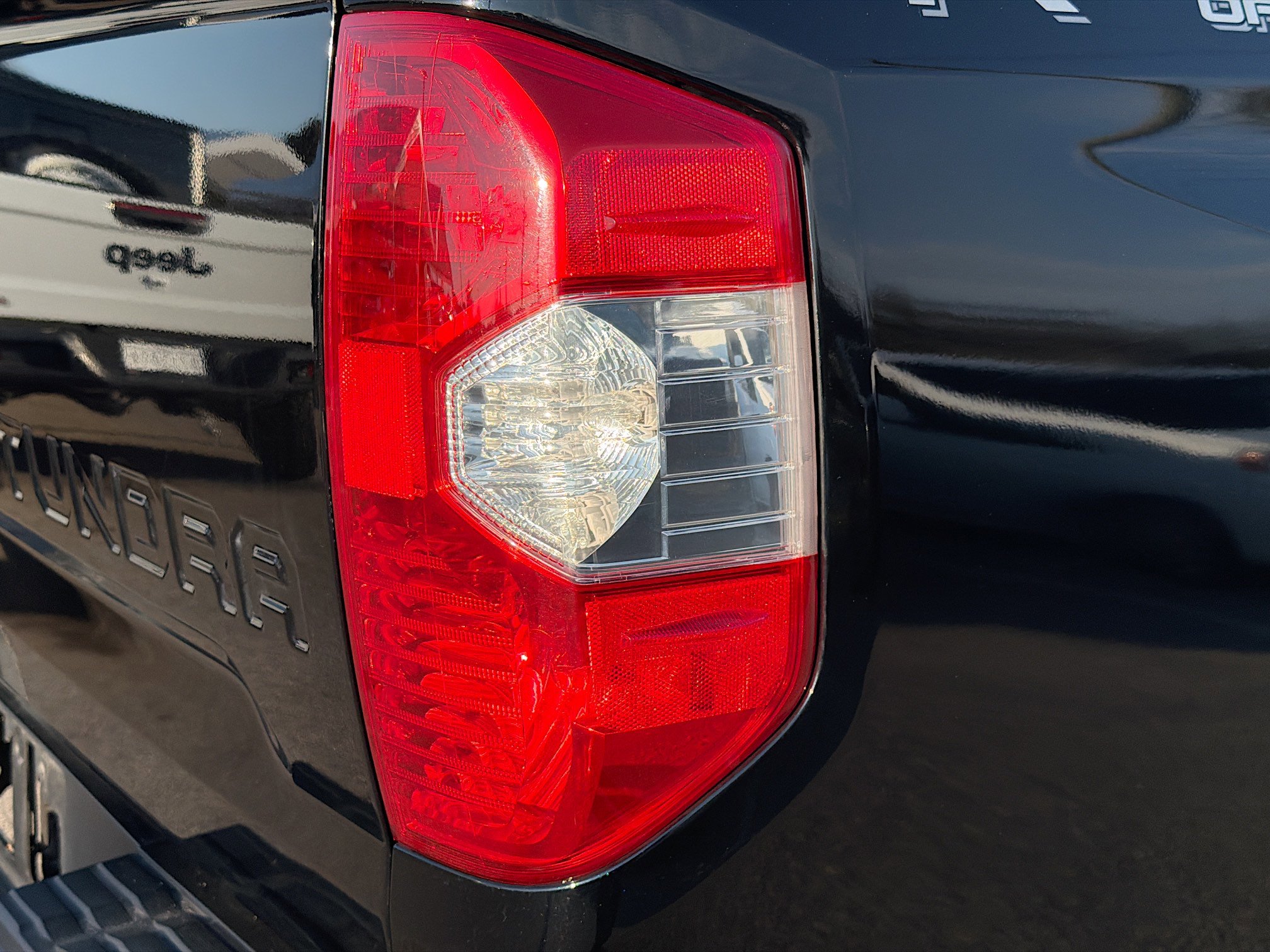 Used 2020 Toyota Tundra SR5 w/ TRD Off-Road Package image 10