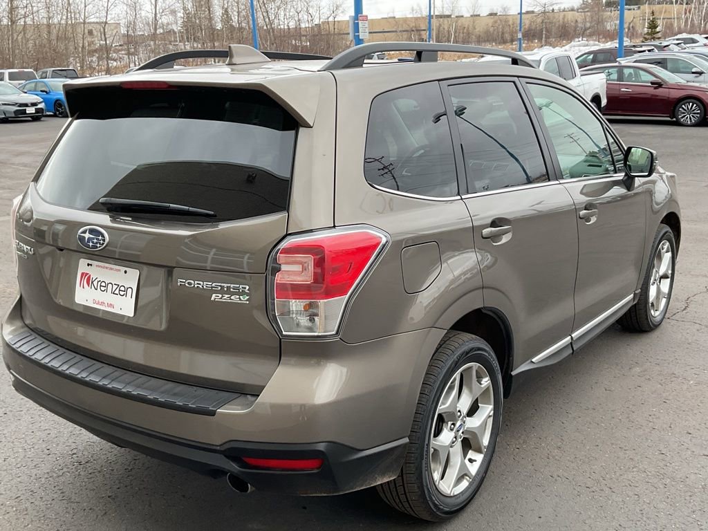 Used 2017 Subaru Forester 2.5i Touring w/ Popular Package #2 image 5