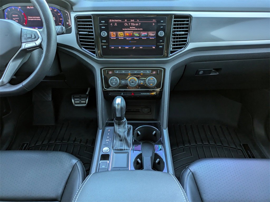 Used 2021 Volkswagen Atlas SEL R-Line image 17