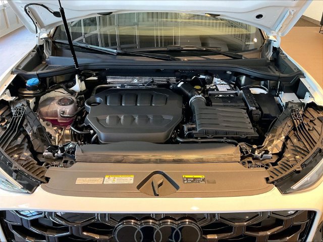 New 2026 Audi Q3 quattro 2.0T AWD/4WD image 17