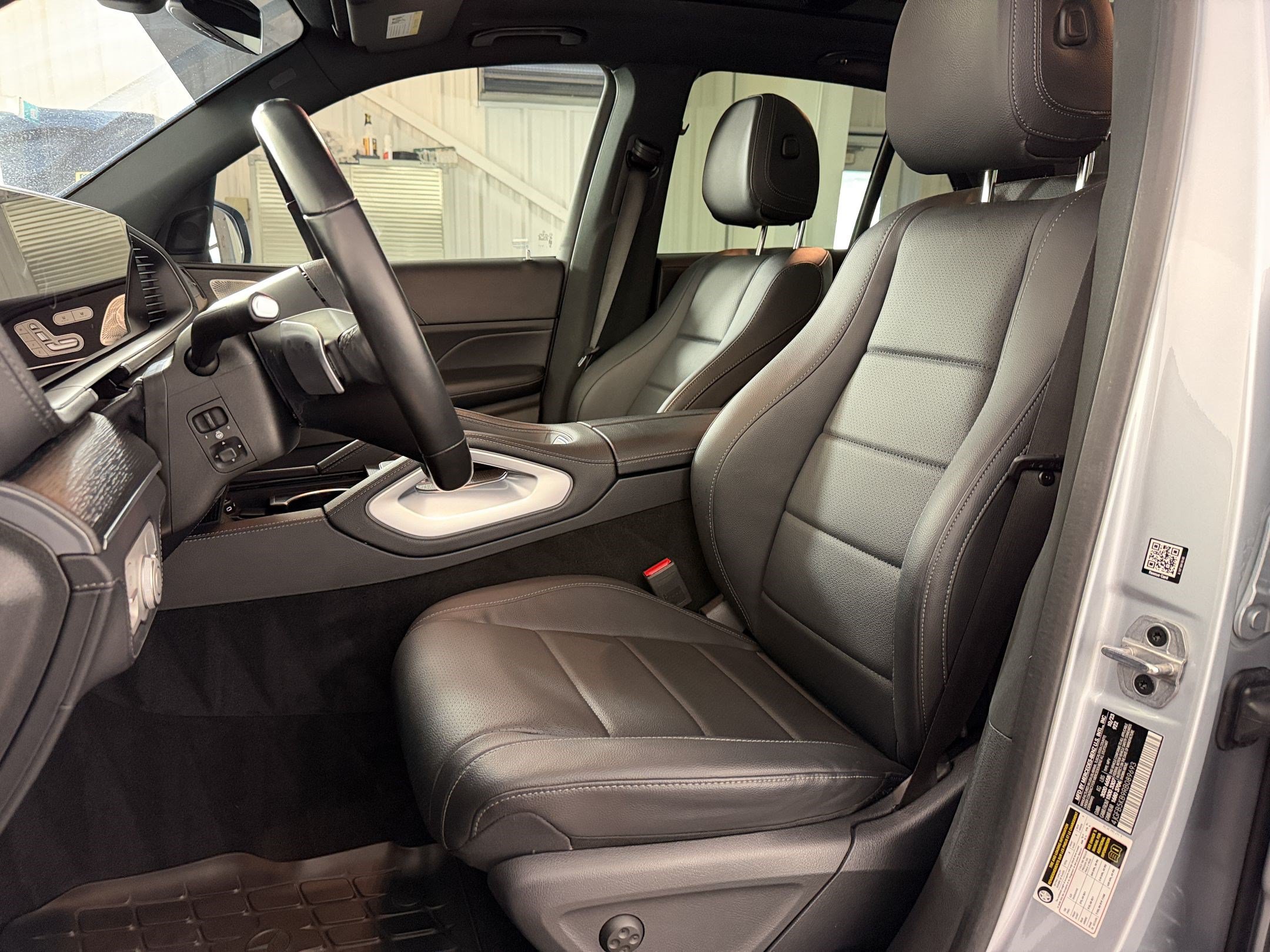 Used 2024 Mercedes-Benz GLE 450 4MATIC image 5