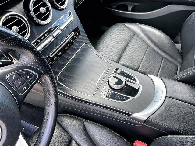 Used 2019 Mercedes-Benz GLC 300 4MATIC image 14
