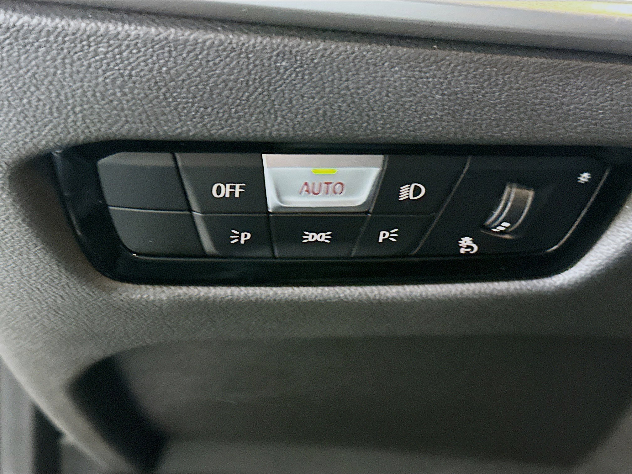 Used 2025 BMW 330i xDrive Sedan image 17