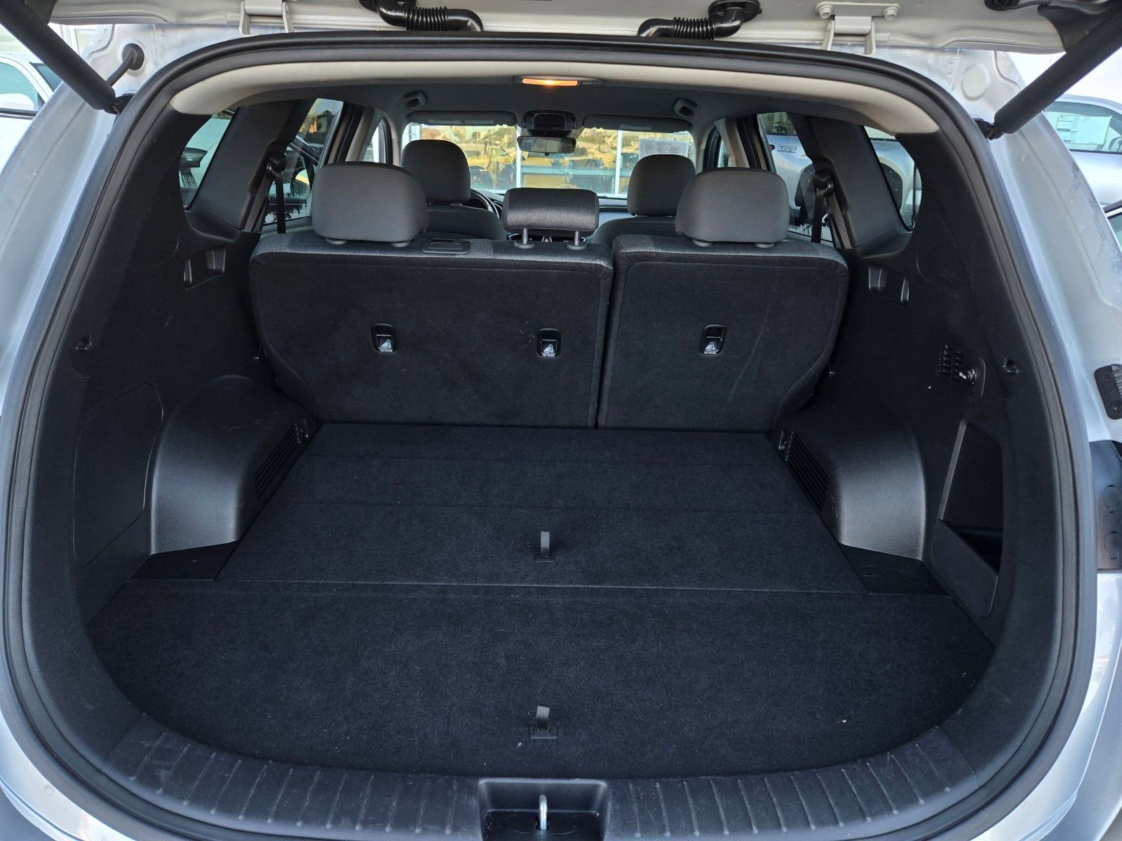 Used 2023 Hyundai Santa Fe SEL image 25