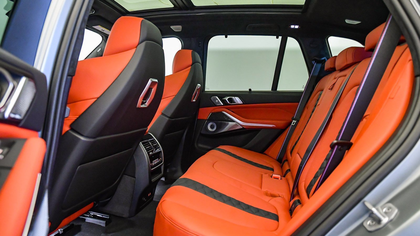 New 2026 BMW X5 M Competition w/ Executive Package image 34