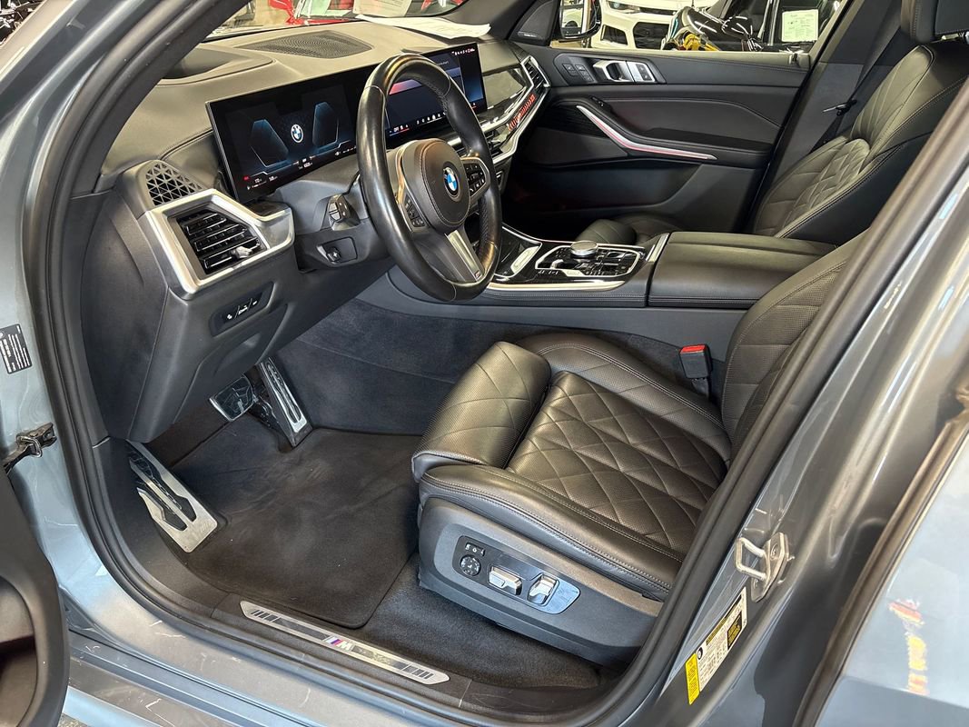 Used 2024 BMW X5 sDrive40i w/ M Sport Package image 29