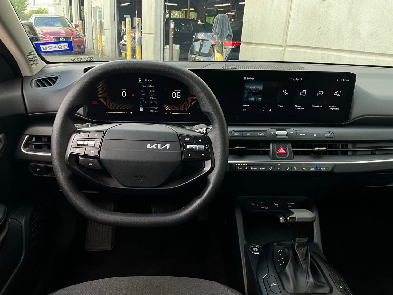 Used 2025 Kia K4 LXS FWD image 12