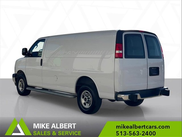 Used 2022 GMC Savana 2500 w/ Driver Convenience Package image 6