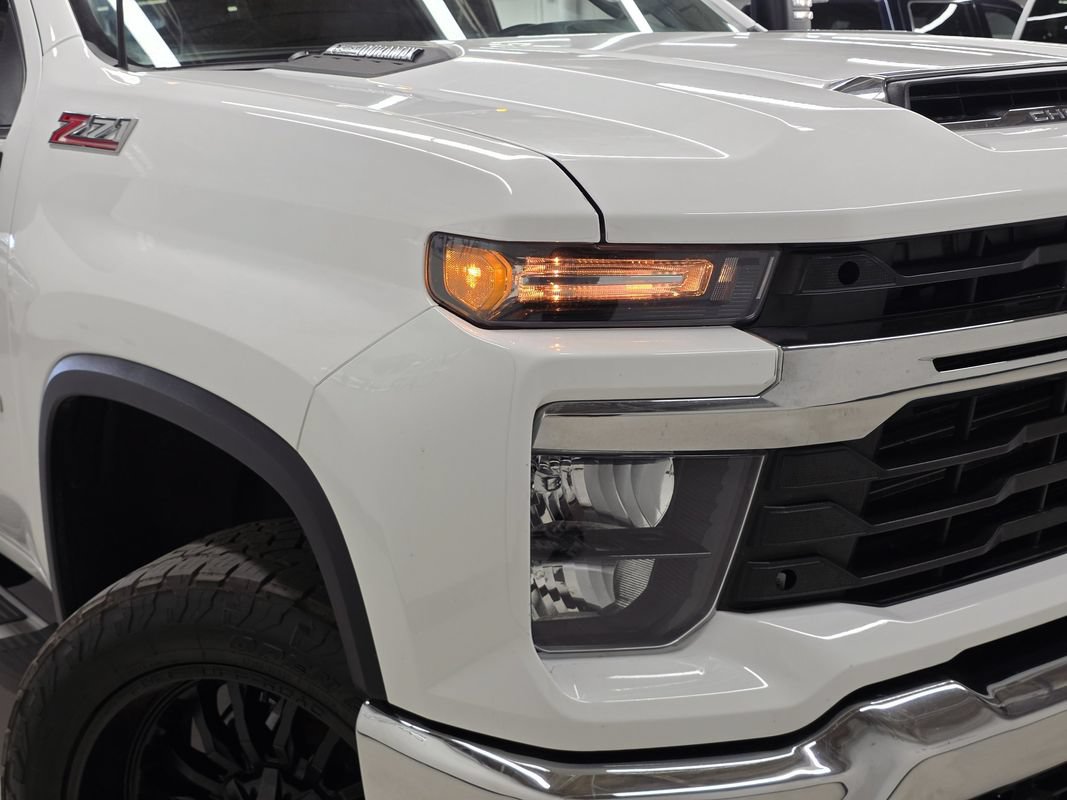 Used 2024 Chevrolet Silverado 2500 LT w/ All Star Edition AWD/4WD image 46
