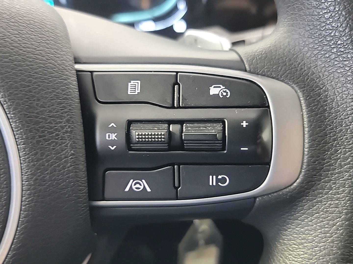 Certified 2023 Kia Sportage LX AWD/4WD image 24