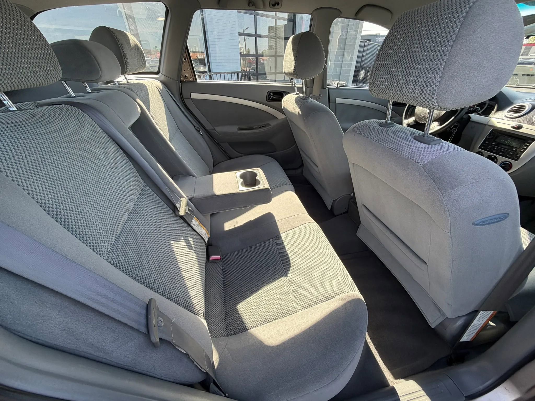 Used 2006 Suzuki Forenza Wagon FWD image 15