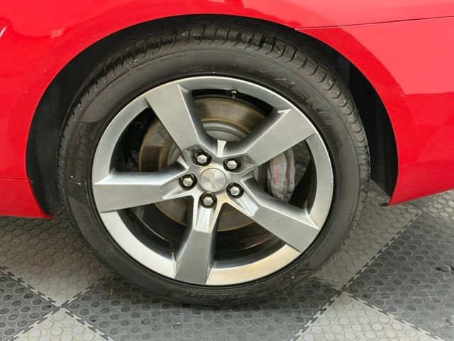 Used 2010 Chevrolet Camaro SS w/ RS Package RWD image 14
