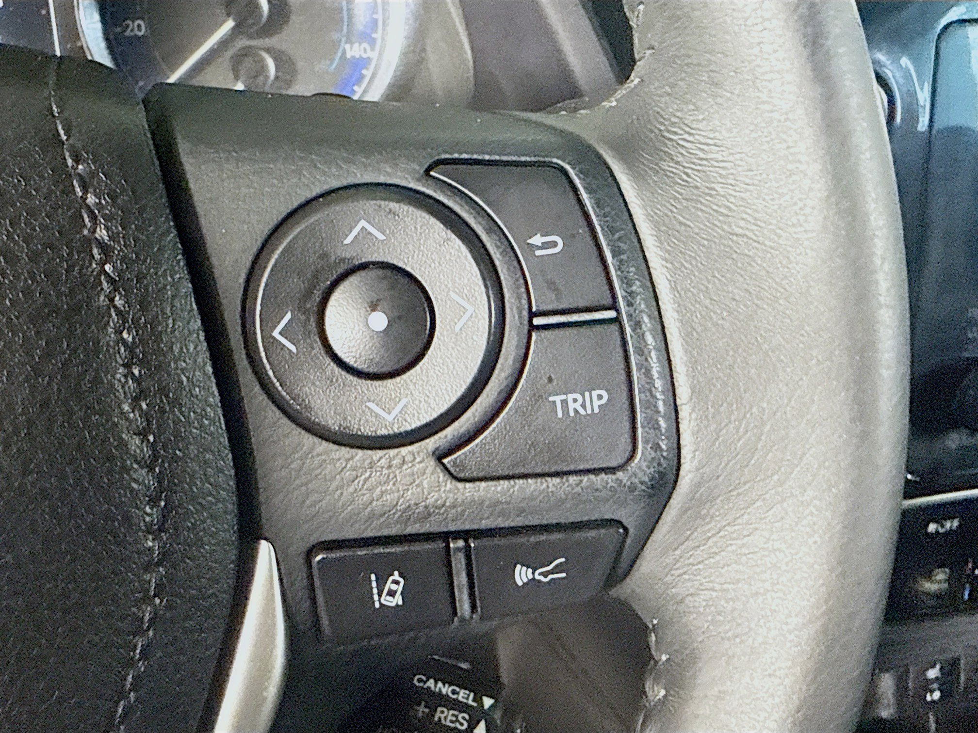 Used 2017 Toyota Corolla XSE image 15