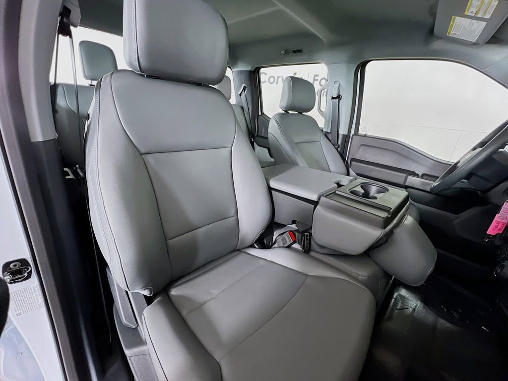 New 2026 Ford F550 4x4 Crew Cab Super Duty image 16