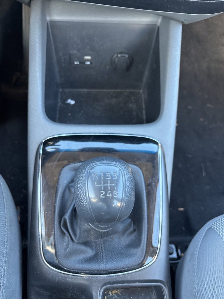 Used 2017 Kia Forte LX image 13