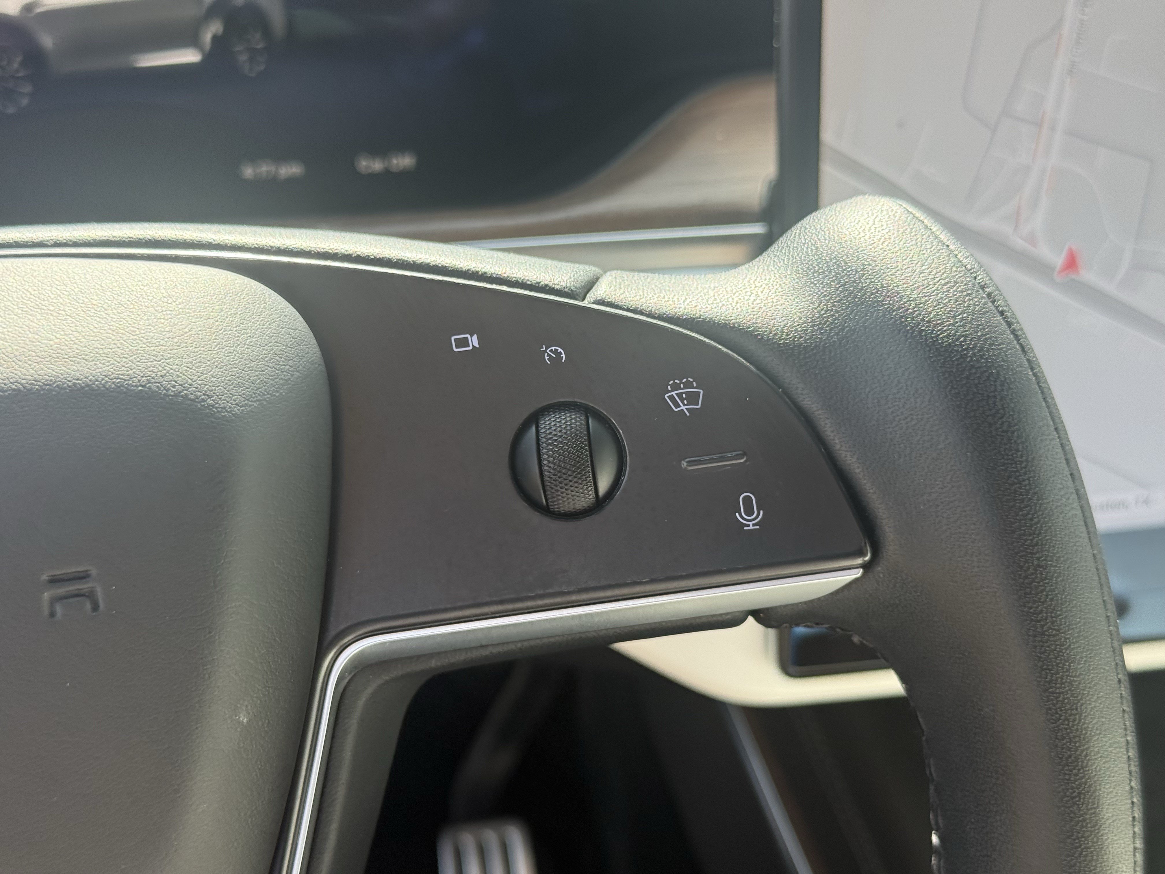 Used 2022 Tesla Model X AWD/4WD image 17