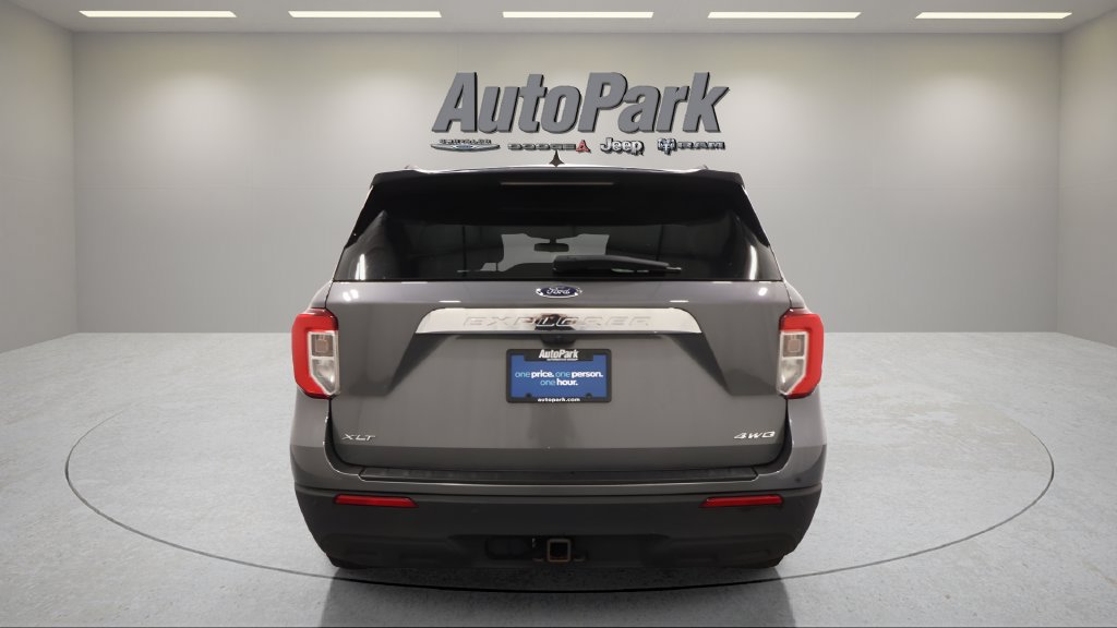Used 2023 Ford Explorer XLT w/ Class IV Trailer Tow Package AWD/4WD image 9