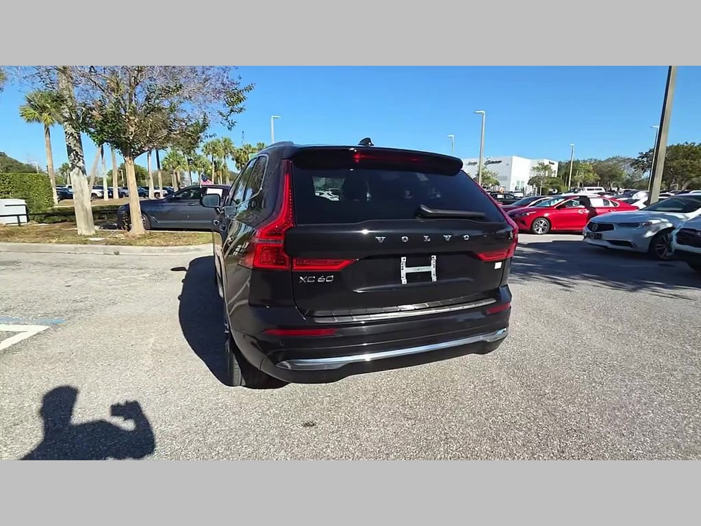Used 2022 Volvo XC60 T8 Inscription Expression w/ Advanced Package image 42