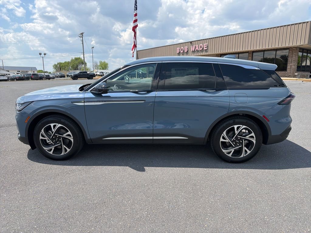 New 2026 Lincoln Nautilus Premier w/ Equipment Group 102A AWD/4WD image 2