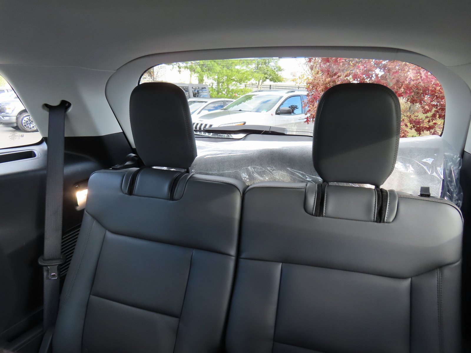 New 2026 Ford Explorer Active w/ Active Comfort Package image 17