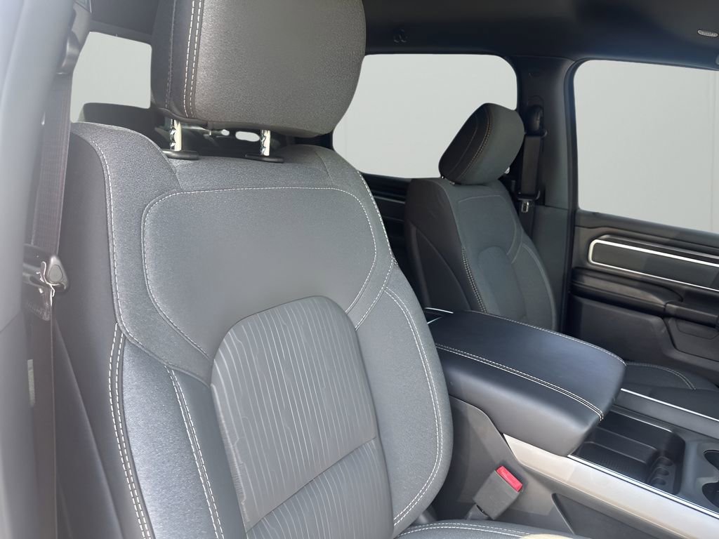 Used 2021 RAM 1500 Big Horn image 16