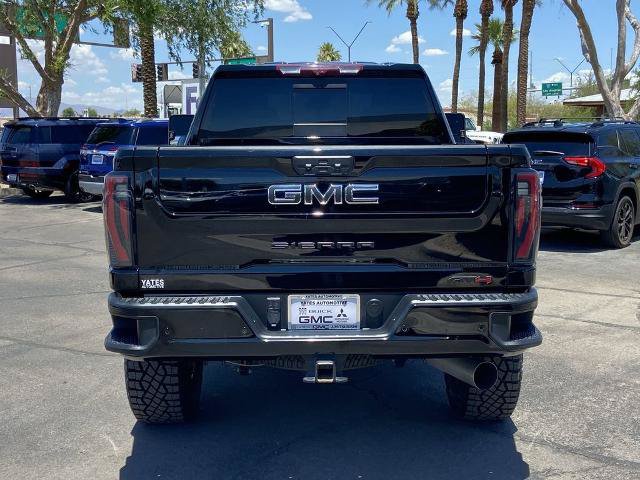 Used 2025 GMC Sierra 2500 AT4 w/ Technology Package AWD/4WD image 5
