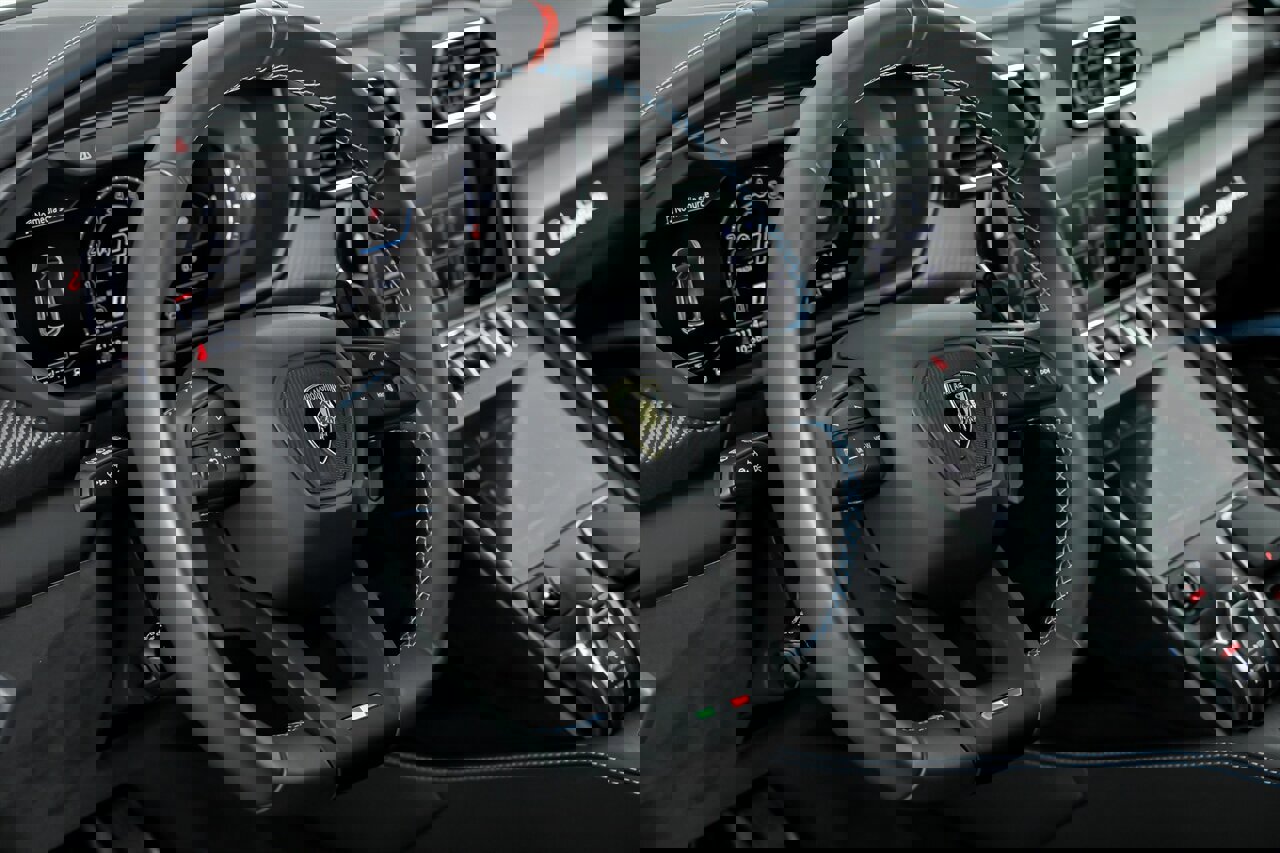 Used 2024 Lamborghini Urus Performante image 26