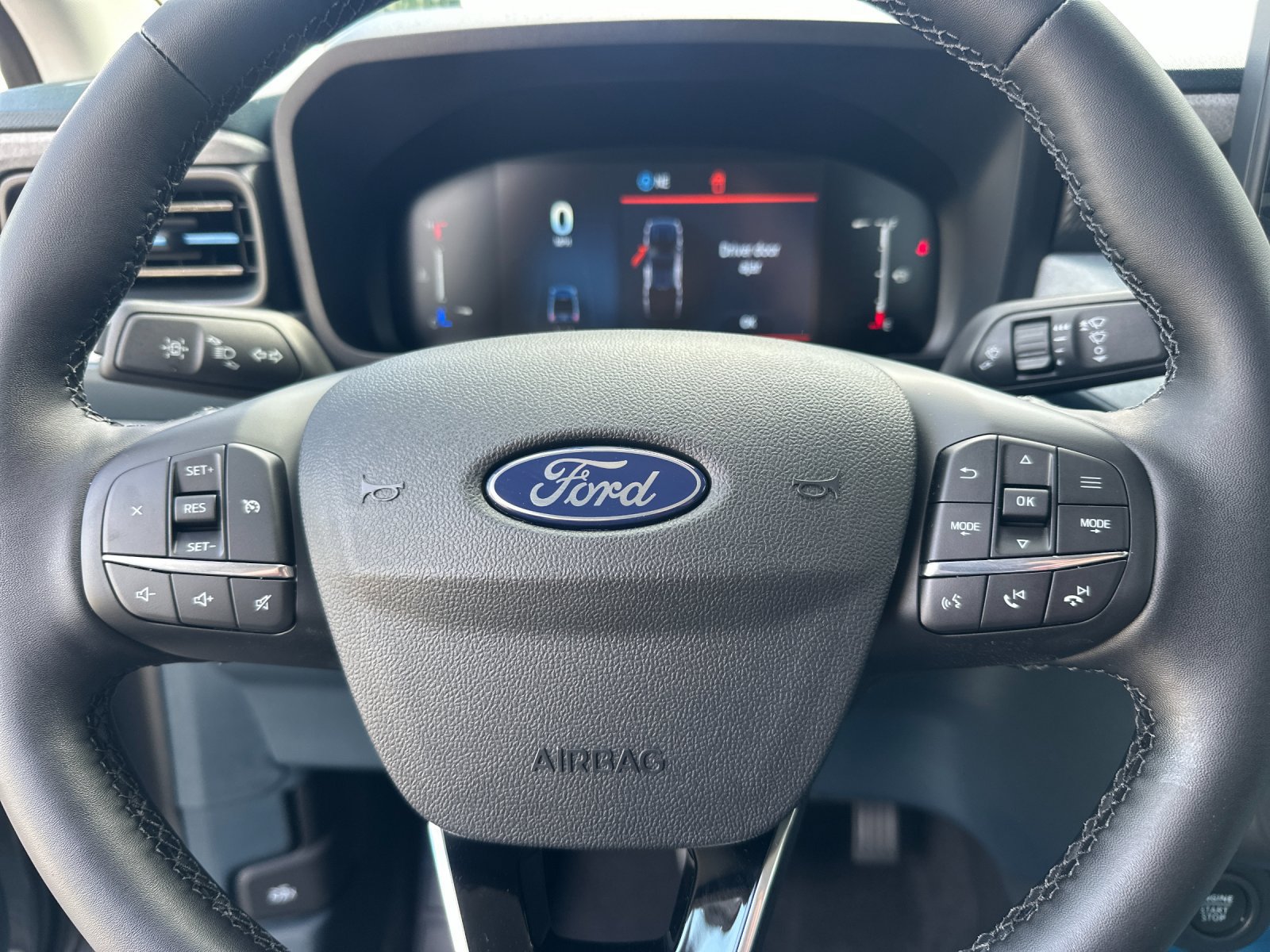 New 2026 Ford Maverick XLT w/ Equipment Group 301A AWD/4WD image 21