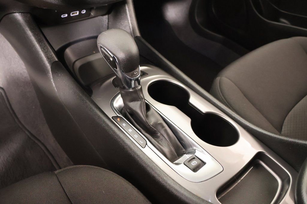 Used 2025 Chevrolet Malibu LS image 7